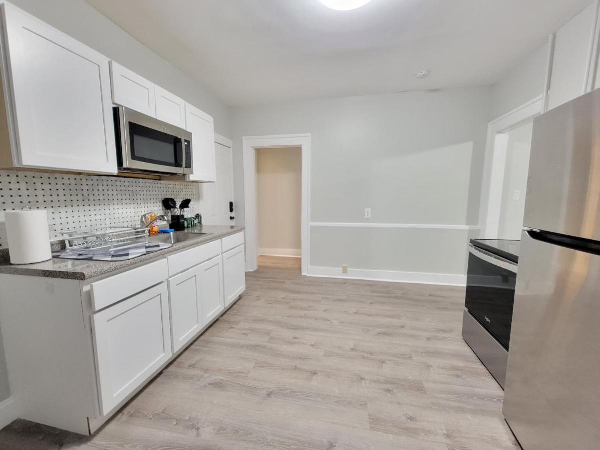 Room For Rent In Apartment Hartford Exteriör bild