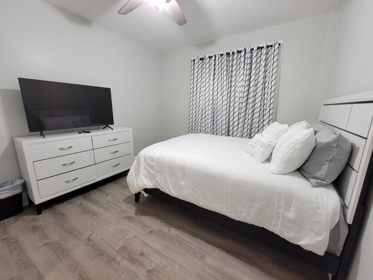 Room For Rent In Apartment Hartford Exteriör bild