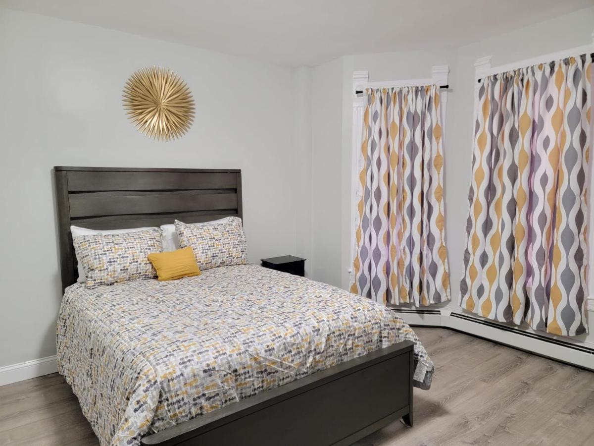Room For Rent In Apartment Hartford Exteriör bild
