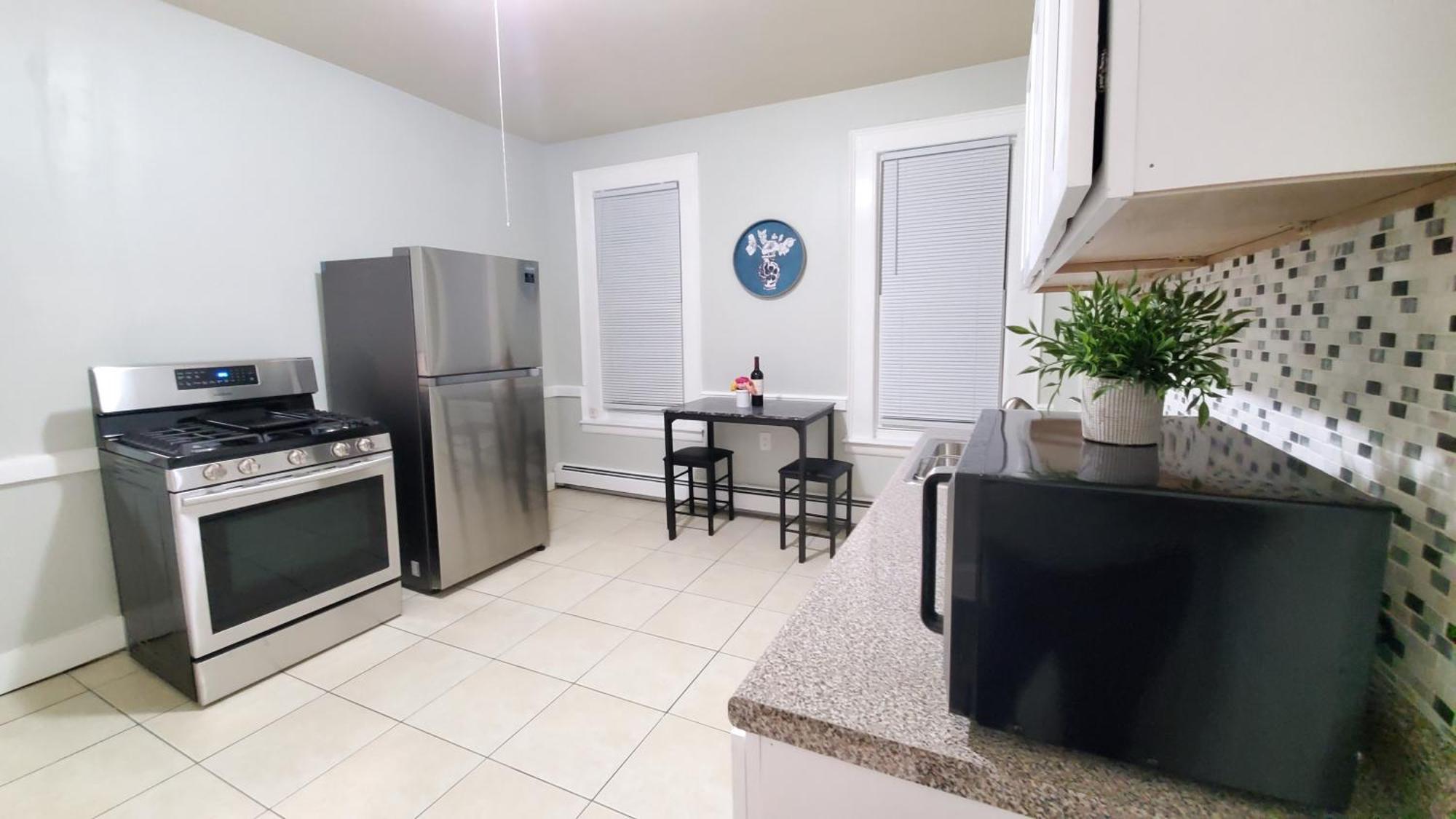 Room For Rent In Apartment Hartford Exteriör bild