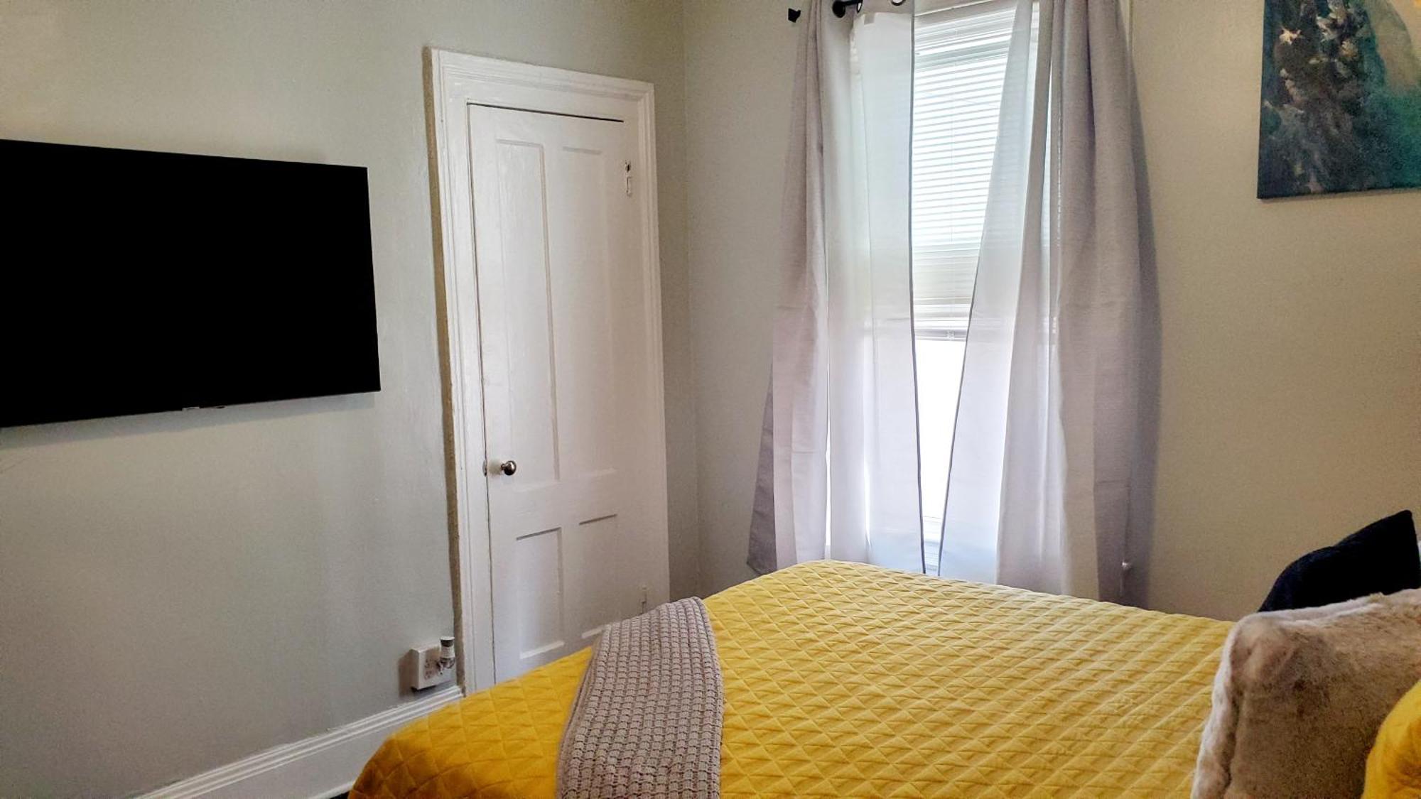 Room For Rent In Apartment Hartford Exteriör bild
